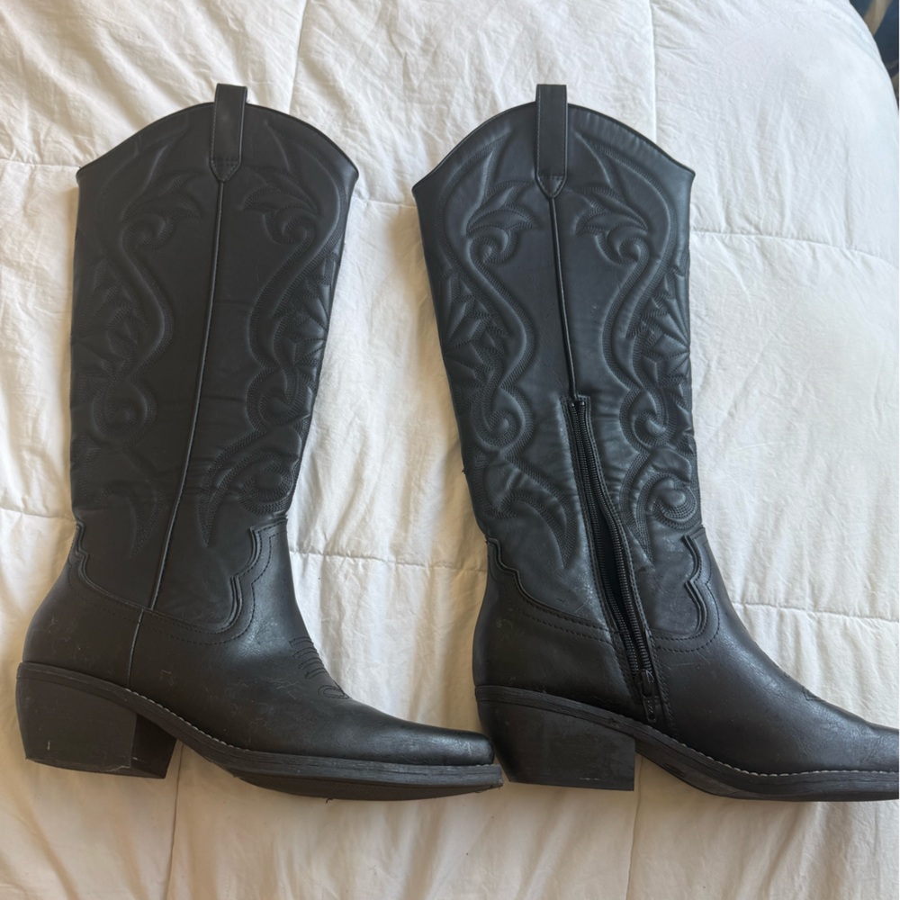 Black Western-Style Women's Cowboy Cowgirl Boots